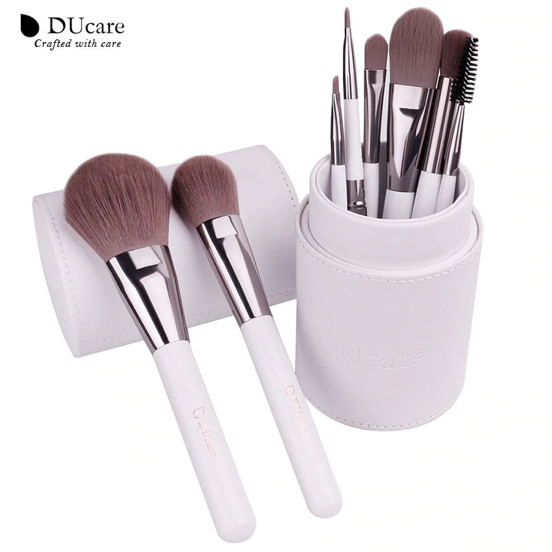 Ducare D801 Professional Powder Makeup Brush Buffing Foundation Eyeshadow Makeup Brush